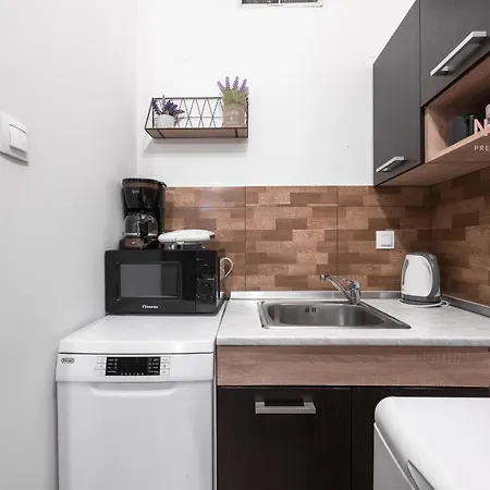 Thalia Studio, Nilie Hospitality Mgmt Apartment *